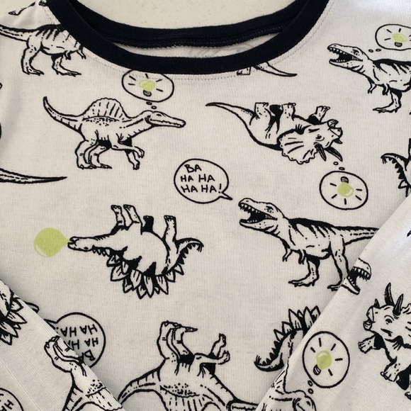 Pyjama set - Picture 2 of 5